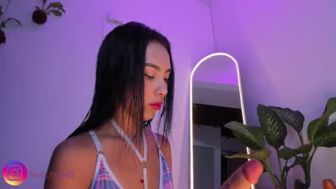 Snapshot of tinymoon_ chatting on 11, 3, 2025 Luna online show from 11, 3, 2025