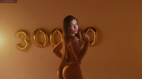 Tiphani Walker online show from 9, 1, 2025