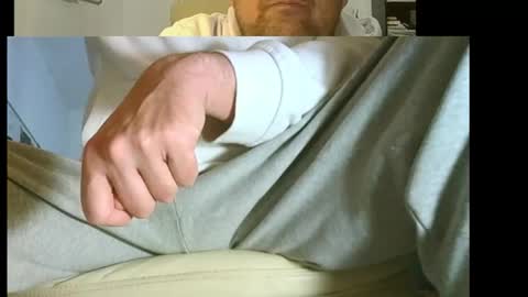 Snapshot of tiptosuckme chatting on 1, 3, 2026 Tip online show from 1, 3, 2026