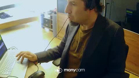 Snapshot of tirolerboy27 chatting on 7, 10, 2025 Tirolerboy27 online show from 7, 10, 2025