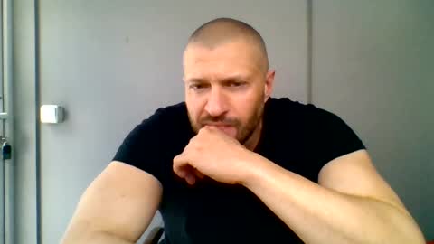 titan_heart online show from 23, 6, 2026