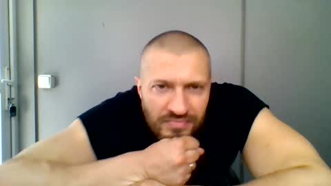 titan_heart online show from 24, 6, 2026