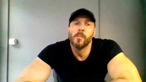 titan_heart online show from 12, 7, 2026