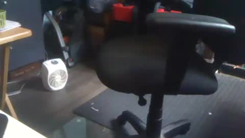 Snapshot of titanleon chatting on 20, 2, 2025 Leon Titan online show from 20, 2, 2025