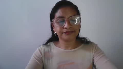 Ester online show from 8, 12, 2024