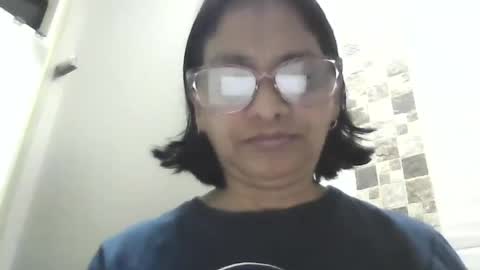 Ester online show from 1, 5, 2026