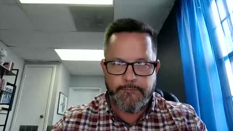 Snapshot of tjhawk86 chatting on 16, 12, 2025 tjhawk86 online show from 16, 12, 2025