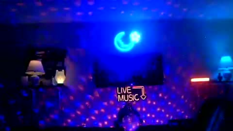 Snapshot of tkthedj chatting on 27, 11, 2025 TK online show from 27, 11, 2025