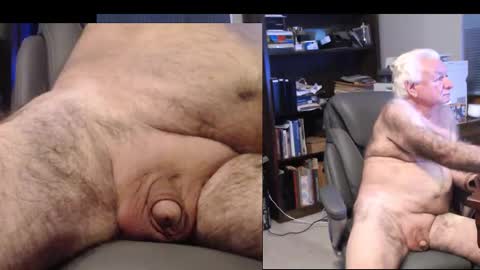 Snapshot of tlc_dude chatting on 15, 12, 2025 TLC dude online show from 15, 12, 2025