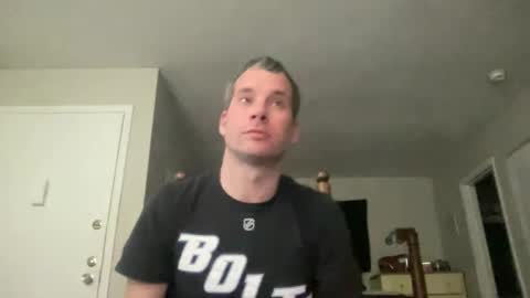 tleigh24 online show from 8, 1, 2025