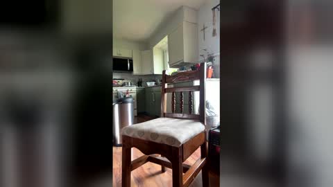 tlyon29 online show from 18, 4, 2026