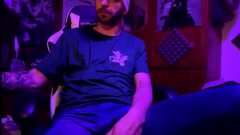 Snapshot of tobi2001x chatting on 3, 2, 2026 Tobias online show from 3, 2, 2026