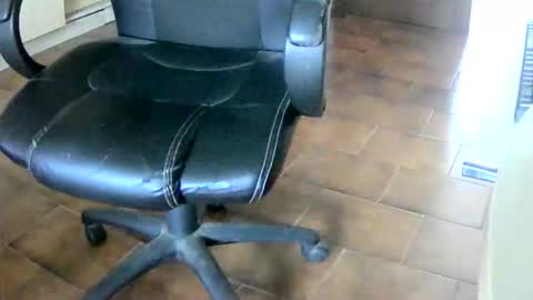 Tobiko online show from 28, 2, 2026