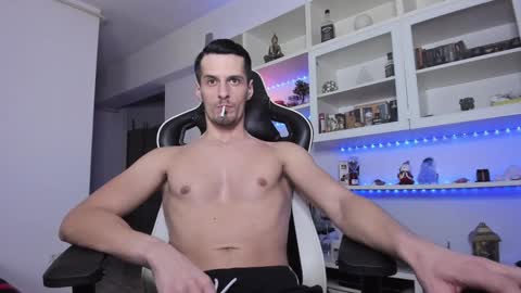 Snapshot of toddclaytonn chatting on 7, 1, 2025 Todd online show from 7, 1, 2025