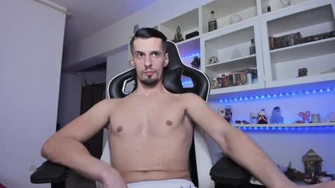 Snapshot of toddclaytonn chatting on 7, 2, 2025 Todd online show from 7, 2, 2025