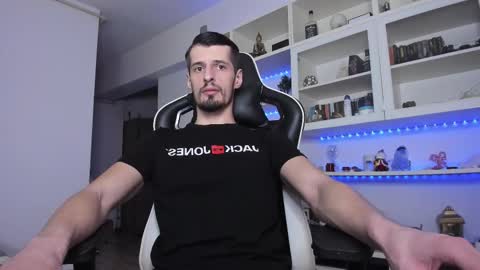 Todd online show from 25, 2, 2025