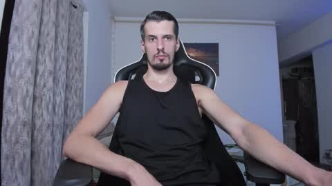 Snapshot of toddclaytonn chatting on 11, 9, 2025 Todd online show from 11, 9, 2025