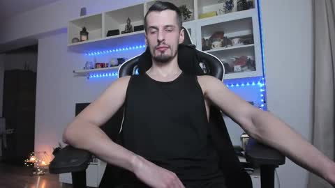 Snapshot of toddclaytonn chatting on 15, 12, 2025 Todd online show from 15, 12, 2025