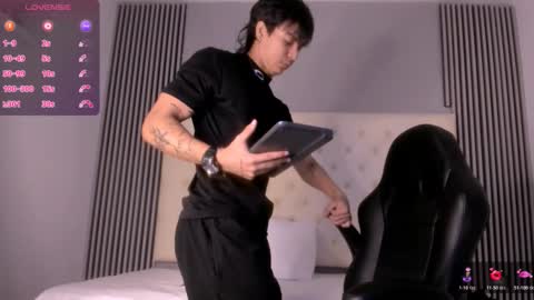 toji lee online show from 2, 12, 2025