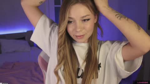 Snapshot of tokyo_n chatting on 28, 1, 2025 tokyo_n online show from 28, 1, 2025