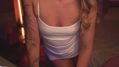 Snapshot of tokyo_n chatting on 21, 2, 2025 tokyo_n online show from 21, 2, 2025