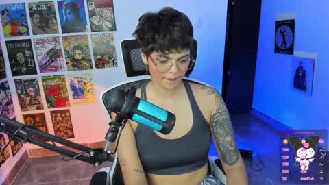 Snapshot of tokyo_uwu chatting on 1, 12, 2025 sofi 3 online show from 1, 12, 2025