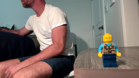 The Beekeeper online show from 27, 9, 2025