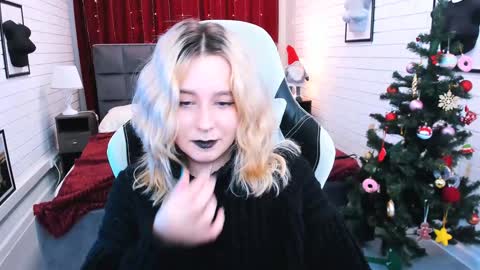 Tolli Moll online show from 6, 1, 2025