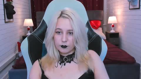 Tolli Moll online show from 12, 2, 2025