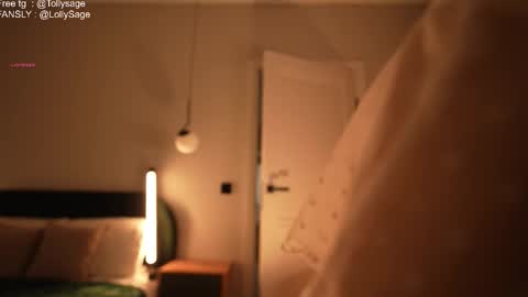 Snapshot of tollysage chatting on 18, 9, 2025 Sage. TG channel online show from 18, 9, 2025