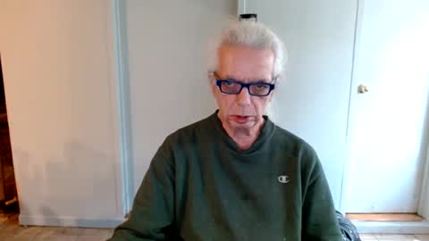 tom112292014 online show from 11, 1, 2025