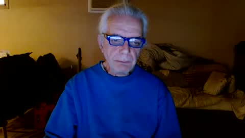 tom112292014 online show from 15, 2, 2025