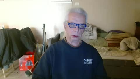 tom112292014 online show from 10, 3, 2025