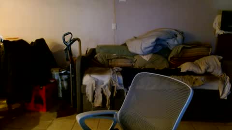 tom112292014 online show from 14, 10, 2025