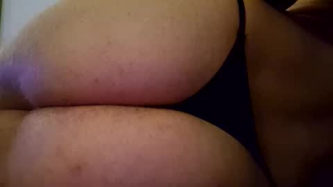 Snapshot of tom873828 chatting on 26, 10, 2025 tom873828 online show from 26, 10, 2025