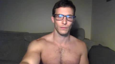 tom90ukx online show from 12, 2, 2025