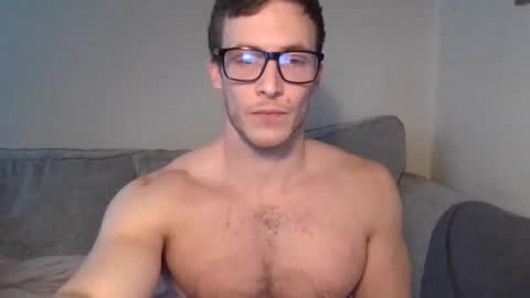 tom90ukx online show from 22, 2, 2025