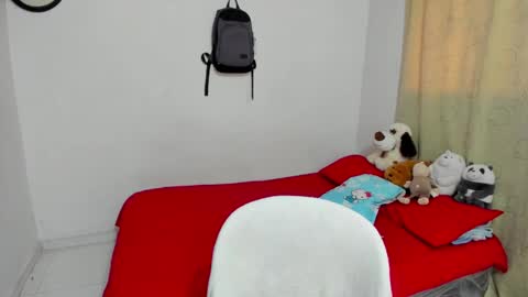 Snapshot of tom_blue10 chatting on 2, 10, 2025 Tom Blue online show from 2, 10, 2025