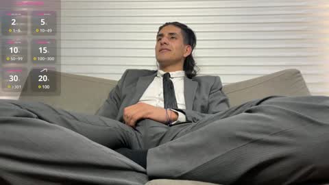 Snapshot of tom_blunt96 chatting on 28, 1, 2025 TOM online show from 28, 1, 2025