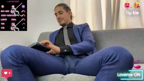 Snapshot of tom_blunt96 chatting on 11, 2, 2026 TOM online show from 11, 2, 2026