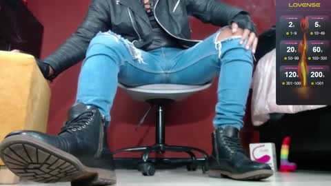 Tom online show from 10, 2, 2025