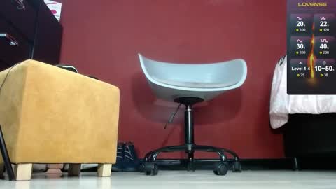 Tom online show from 14, 2, 2025