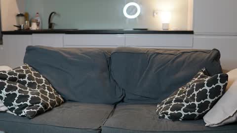 Tom online show from 7, 11, 2025