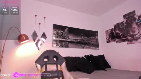 Snapshot of tom_mckleein chatting on 10, 12, 2024 TOM MCKLEEIN instagram online show from 10, 12, 2024