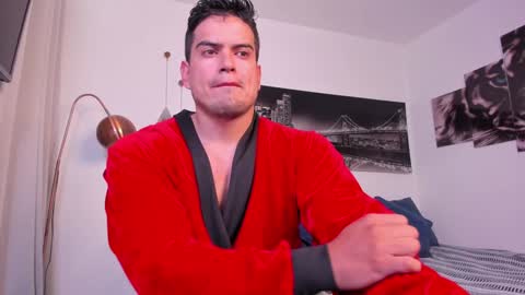 Snapshot of tom_mckleein chatting on 26, 1, 2025 TOM MCKLEEIN instagram online show from 26, 1, 2025