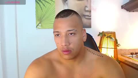 Tom muscle1 online show from 10, 2, 2025