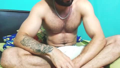 Snapshot of tomas_wolfk chatting on 9, 1, 2025 Andres. online show from 9, 1, 2025