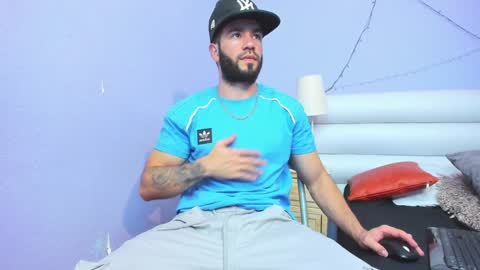 Snapshot of tomas_wolfk chatting on 13, 1, 2025 Andres. online show from 13, 1, 2025