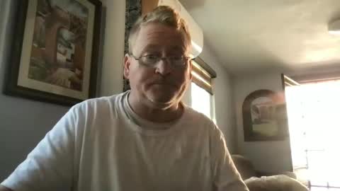 Snapshot of tomascausa chatting on 2, 1, 2025 Hola online show from 2, 1, 2025