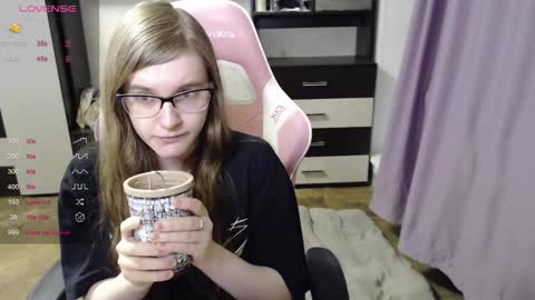 tomato_tease online show from 1, 12, 2025